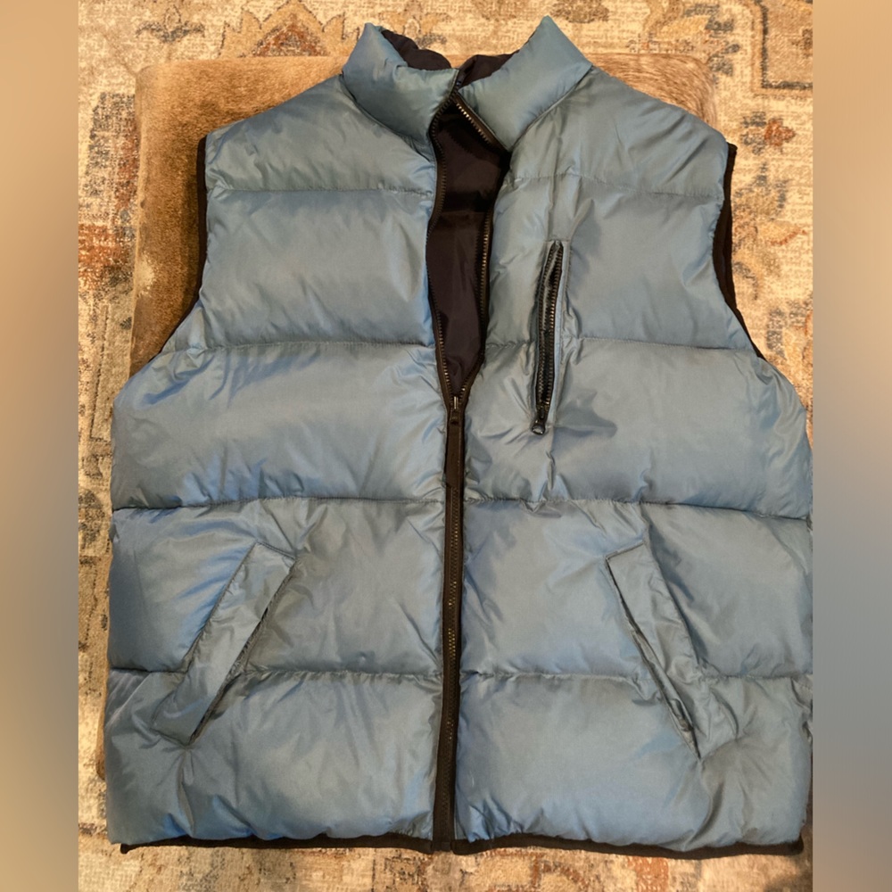 Old Navy reversible down puffer vest